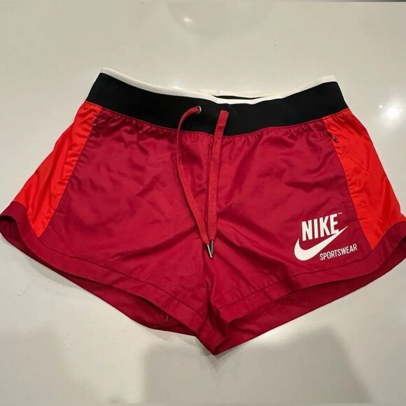 Nike Pants - Nike shorts
